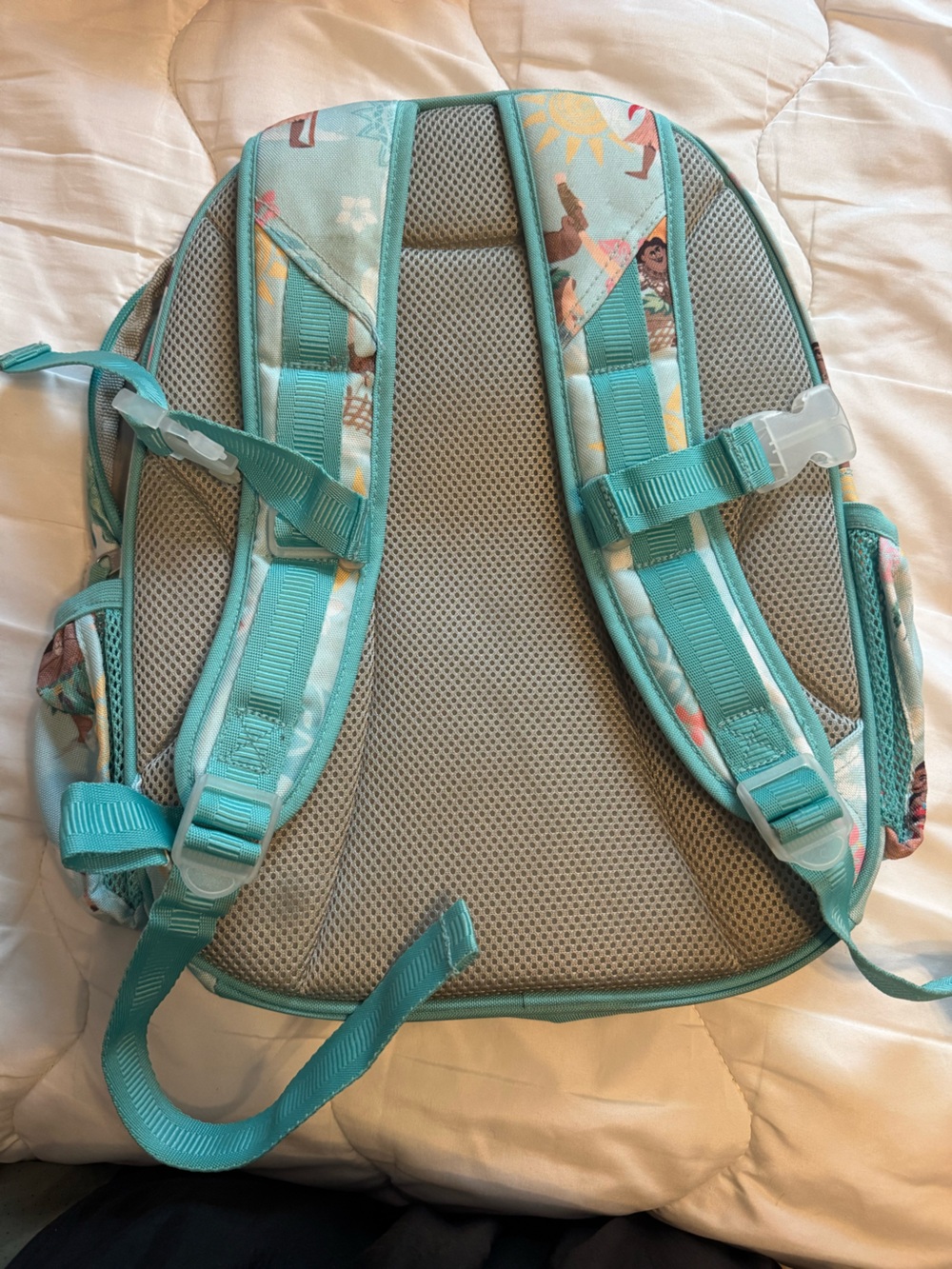 Pottery barn Moana backpack - Picture 3 of 6